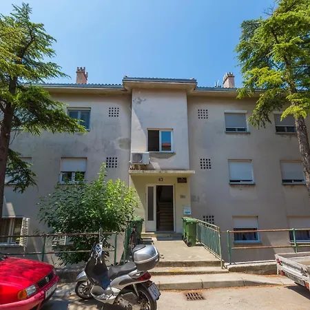 Apartment Sanela *